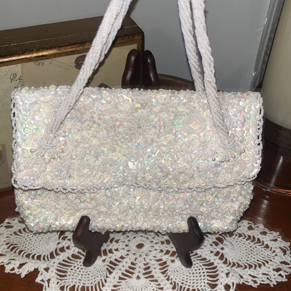 C Vivant & Sarnie Vintage Mid-Century Classic Iridescent Peal and Sequins Purse - Picture 5 of 14